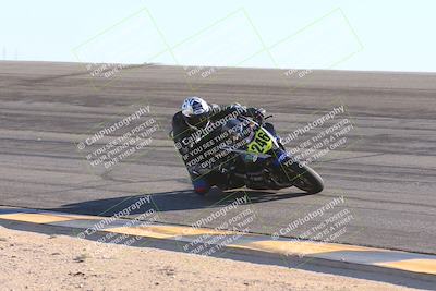 media/Nov-17-2024-CVMA (Sun) [[1fec520723]]/Race 11-Amateur Supersport Open/